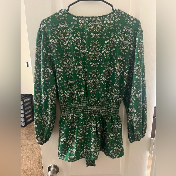 Max Edition Green Floral Blouse - Picture 3 of 3
